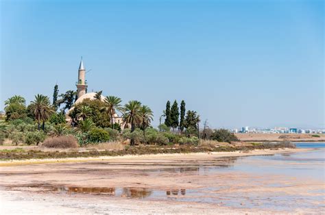 hermes airport larnaca arrival